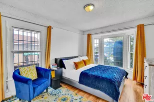 8719 Cimarron St, Los Angeles, CA 90047 - Photo 17