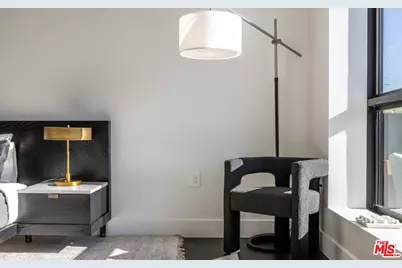 724 N Croft Ave #307, Los Angeles, CA 90069 - Photo 19