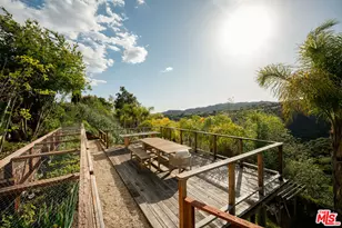 12705 Chalon Rd, Los Angeles, CA 90049 - Photo 39