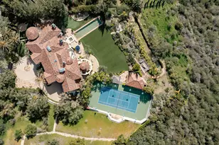 12705 Chalon Rd, Los Angeles, CA 90049 - Photo 45