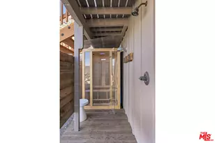 5637 Minna Gombell Ln, Pioneertown, CA 92268 - Photo 17