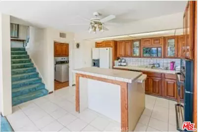 4938 Medina Rd, Woodland Hills, CA 91364 - Photo 3