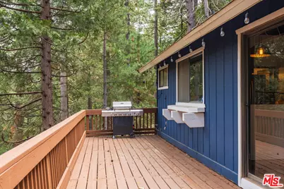 26645 Lake Forest Dr, Twin Peaks, CA 92391 - Photo 25