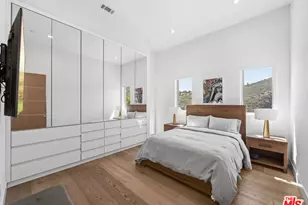 10715 Yerba Buena Rd, Malibu, CA 90265 - Photo 17