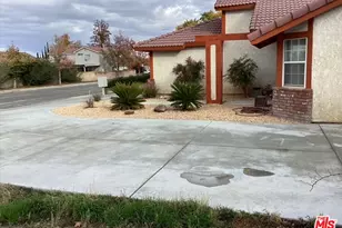 1518 E Ave J-12, Lancaster, CA 93535 - Photo 5