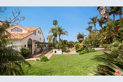 29675 Harvester Rd, Malibu, CA 90265 - Photo 27