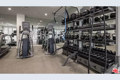 728 N Sweetzer Ave #315, Los Angeles, CA 90069 - Photo 11