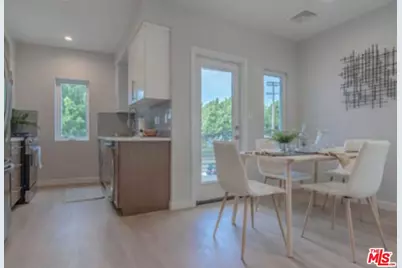 4935 W 20th St, Los Angeles, CA 90016 - Photo 47