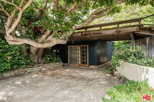 560 N Tigertail Rd, Los Angeles, CA 90049 - Photo 15