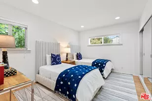 1247 N Bundy Dr, Los Angeles, CA 90049 - Photo 17