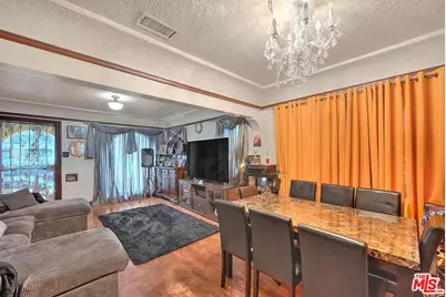 328 W 88th Pl, Los Angeles, CA 90003 - Photo 5