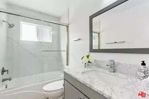 3806 Ocean Front Walk, Marina del Rey, CA 90292 - Photo 17