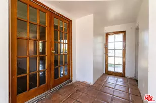 9870 Woodale Ave, Arleta, CA 91331 - Photo 15