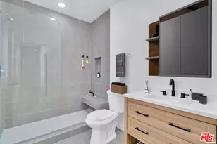 5622 Willowcrest Ave, North Hollywood, CA 91601 - Photo 7