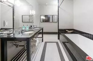 1645 Vine St, Los Angeles, CA 90028 - Photo 11
