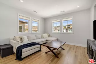 11955 Carabella Ct, Porter Ranch, CA 91311 - Photo 19