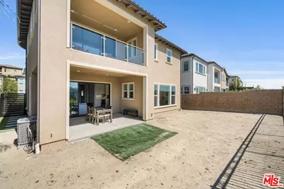 11955 Carabella Ct, Porter Ranch, CA 91311 - Photo 37