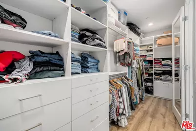 11955 Carabella Ct, Porter Ranch, CA 91311 - Photo 27