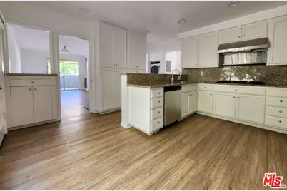 1357 S Beverly Glen Blvd, Los Angeles, CA 90024 - Photo 19