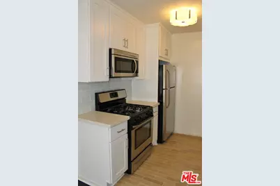 1940 S Beverly Glen Blvd, Los Angeles, CA 90025 - Photo 25