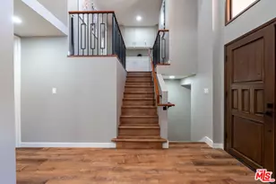 20454 W Strathern St, Winnetka, CA 91306 - Photo 9