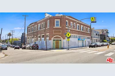 110 Mildred Ave, Venice, CA 90291 - Photo 1