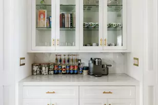 4197 Hayvenhurst Dr, Encino, CA 91436 - Photo 23