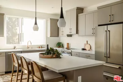 3855 N Riley Ln, Los Angeles, CA 90065 - Photo 1