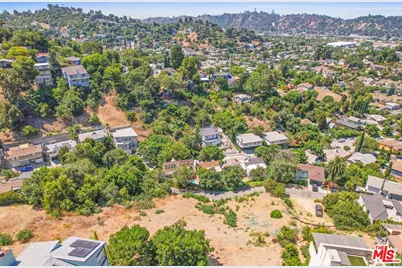 2312 Yorkshire Dr, Los Angeles, CA 90065 - Photo 15