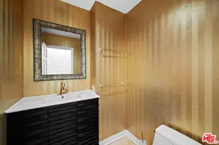 10724 Wilshire Blvd, Los Angeles, CA 90024 - Photo 9