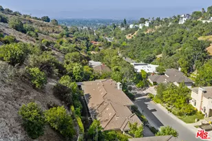 3697 Benedict Canyon Ln, Sherman Oaks, CA 91423 - Photo 67