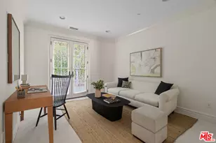 3697 Benedict Canyon Ln, Sherman Oaks, CA 91423 - Photo 23