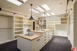 3099 Mandeville Canyon Rd, Los Angeles, CA 90049 - Photo 35