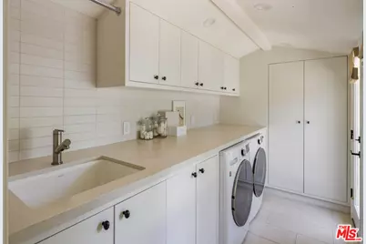 13214 Riviera Ranch Rd, Los Angeles, CA 90049 - Photo 27