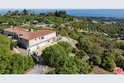 10890 US Highway 101, Goleta, CA 93117 - Photo 21