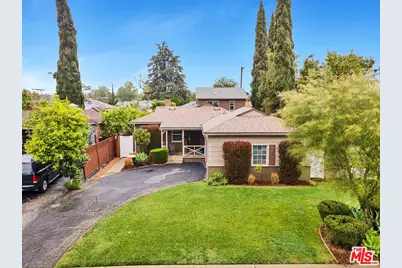 15031 Hartland St, Van Nuys, CA 91405 - Photo 3