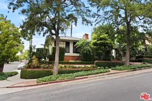 11051 Strathmore Dr, Los Angeles, CA 90024 - Photo 31