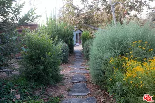 5949 Bonsall Dr, Malibu, CA 90265 - Photo 9
