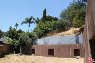 2534 Benedict Canyon Drive, Beverly Hills, CA 90210 - Photo 19