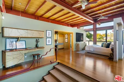 1104 Mission St, South Pasadena, CA 91030 - Photo 1
