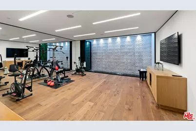 1130 Angelo Dr, Beverly Hills, CA 90210 - Photo 19