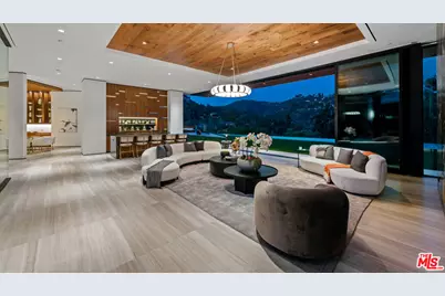 1130 Angelo Dr, Beverly Hills, CA 90210 - Photo 3