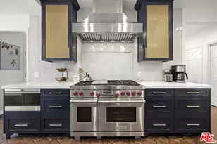 850 Birchwood Dr, Los Angeles, CA 90024 - Photo 15