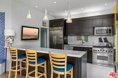 801 Westbourne Dr, West Hollywood, CA 90069 - Photo 15