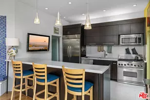 801 Westbourne Dr, West Hollywood, CA 90069 - Photo 15