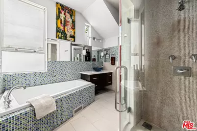 801 Westbourne Dr, West Hollywood, CA 90069 - Photo 21