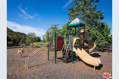 24030 Alder Pl, Calabasas, CA 91302 - Photo 21