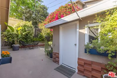 1519 Morton Ter, Los Angeles, CA 90026 - Photo 21