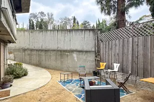 6820 Whitley Terrace, Los Angeles, CA 90068 - Photo 13