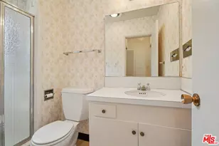 3684 Willowcrest Ave, Studio City, CA 91604 - Photo 15